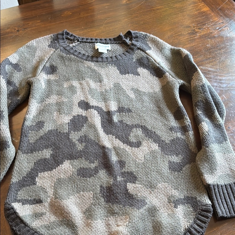 Green and Gray Crew Neck Sweater with Camouflage Pattern
